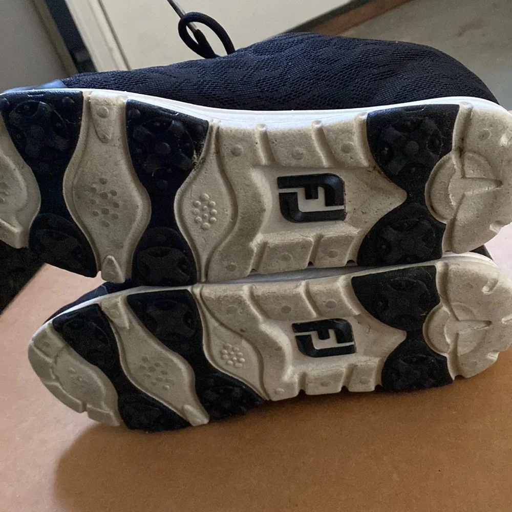 Footjoy black teal sneaker women size 7